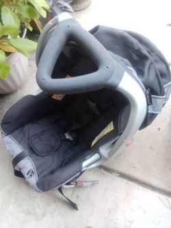 BABY CARRIERS, AND CAR SEATS . Stroller.  SEPERATELY Each  Are Sold  45$