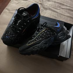 Nike Supreme Size 8