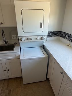 Stackable washer and dryer