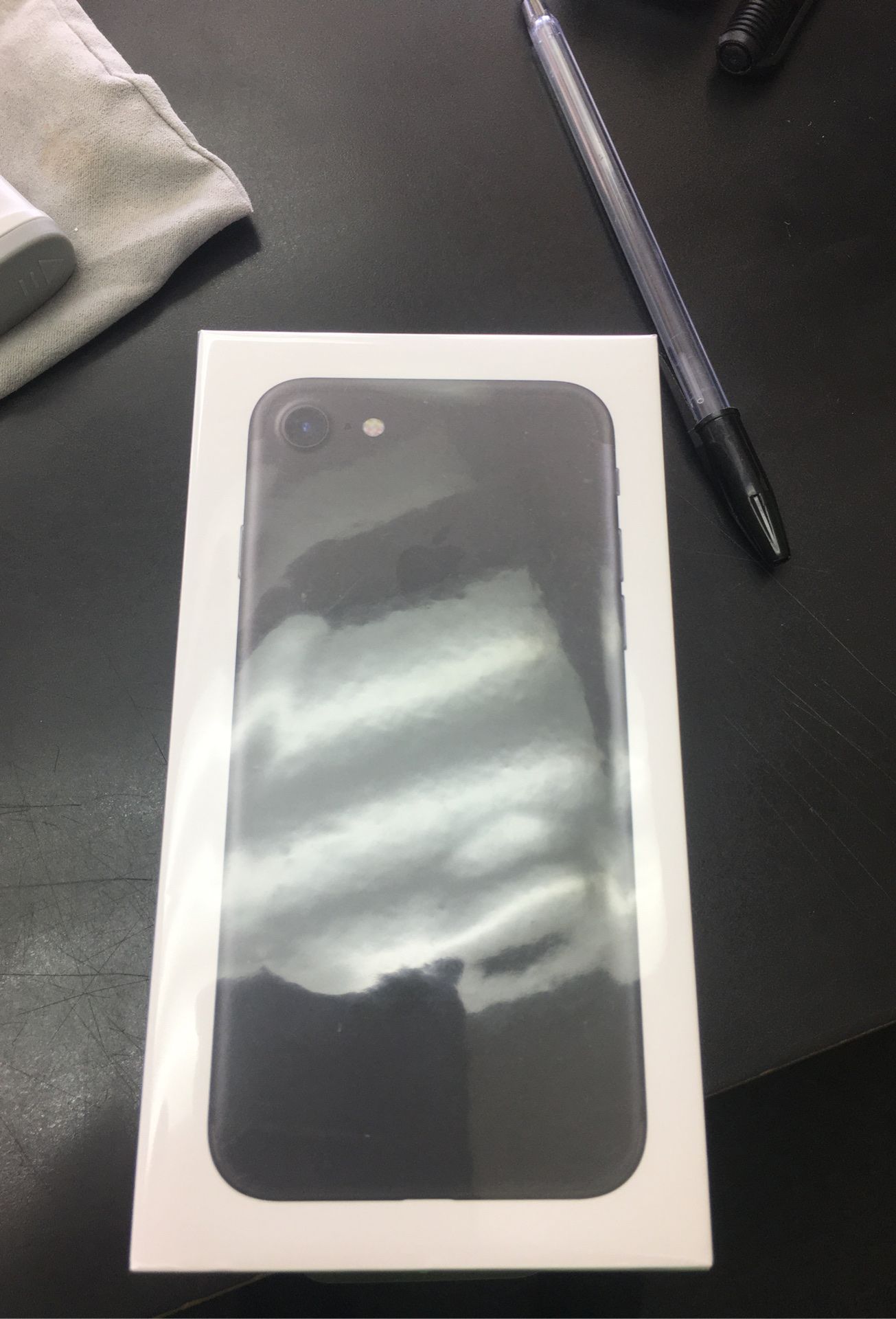 Free iphone 7 today when you switch to cricket !!!