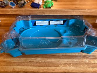 Beyblades and Stadium