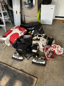 Full Set Of Goalie Gear $100.00