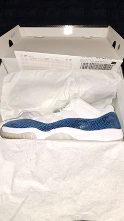 Jordan 11 Low "Snake Navy" (2019)