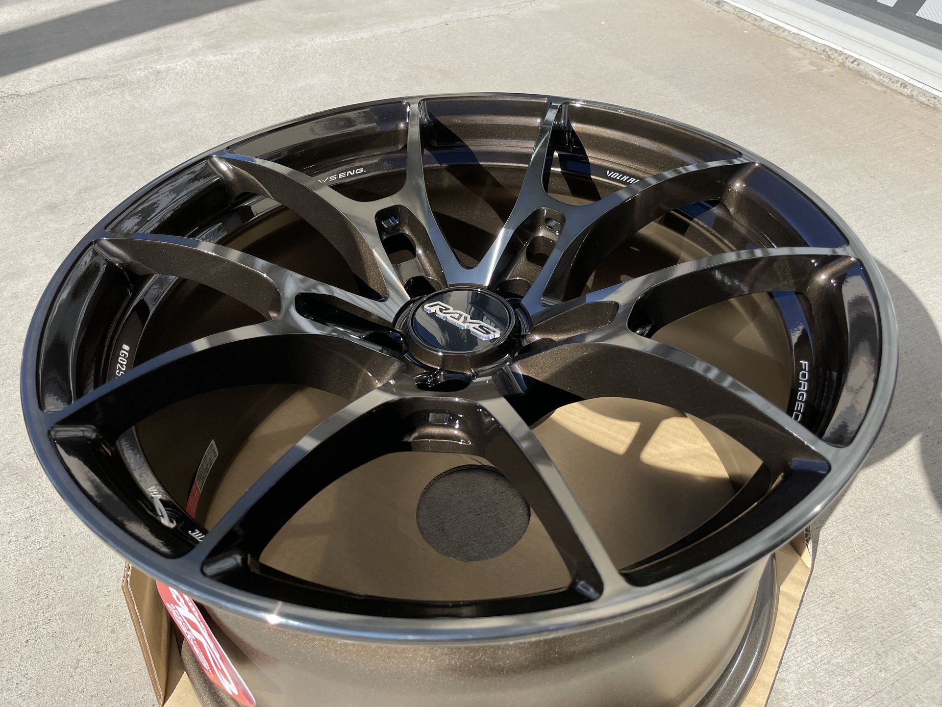 Volk G025 DA/C 18x9.5 +38 5x114.3 Dark Amber (Brand New Set of 4)