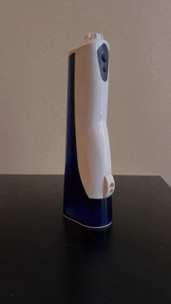 Water pick water flosser