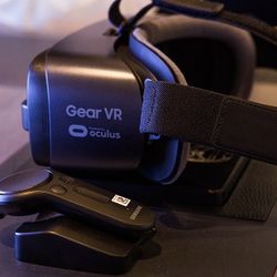 Samsung Oculus Gear VR  Black