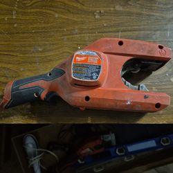 Milwaukee copper tubing cutter