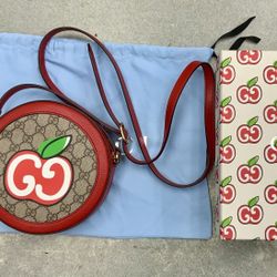 GUCCI Ophidia Apple Round GG Supreme Monogram Canvas Crossbody Bag Red 625216 Luxury Brand Womans Fashion 