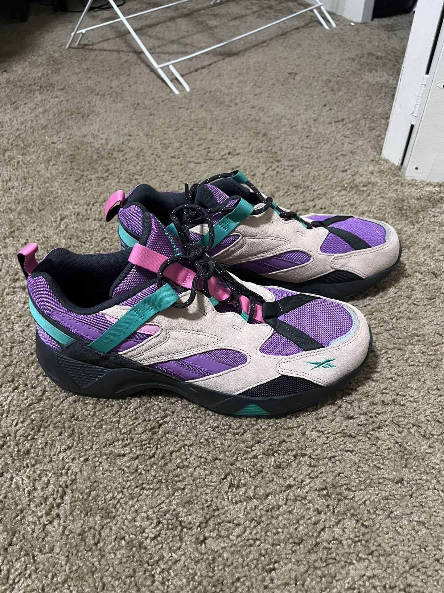 Reebok Mens Size 11 Shoes