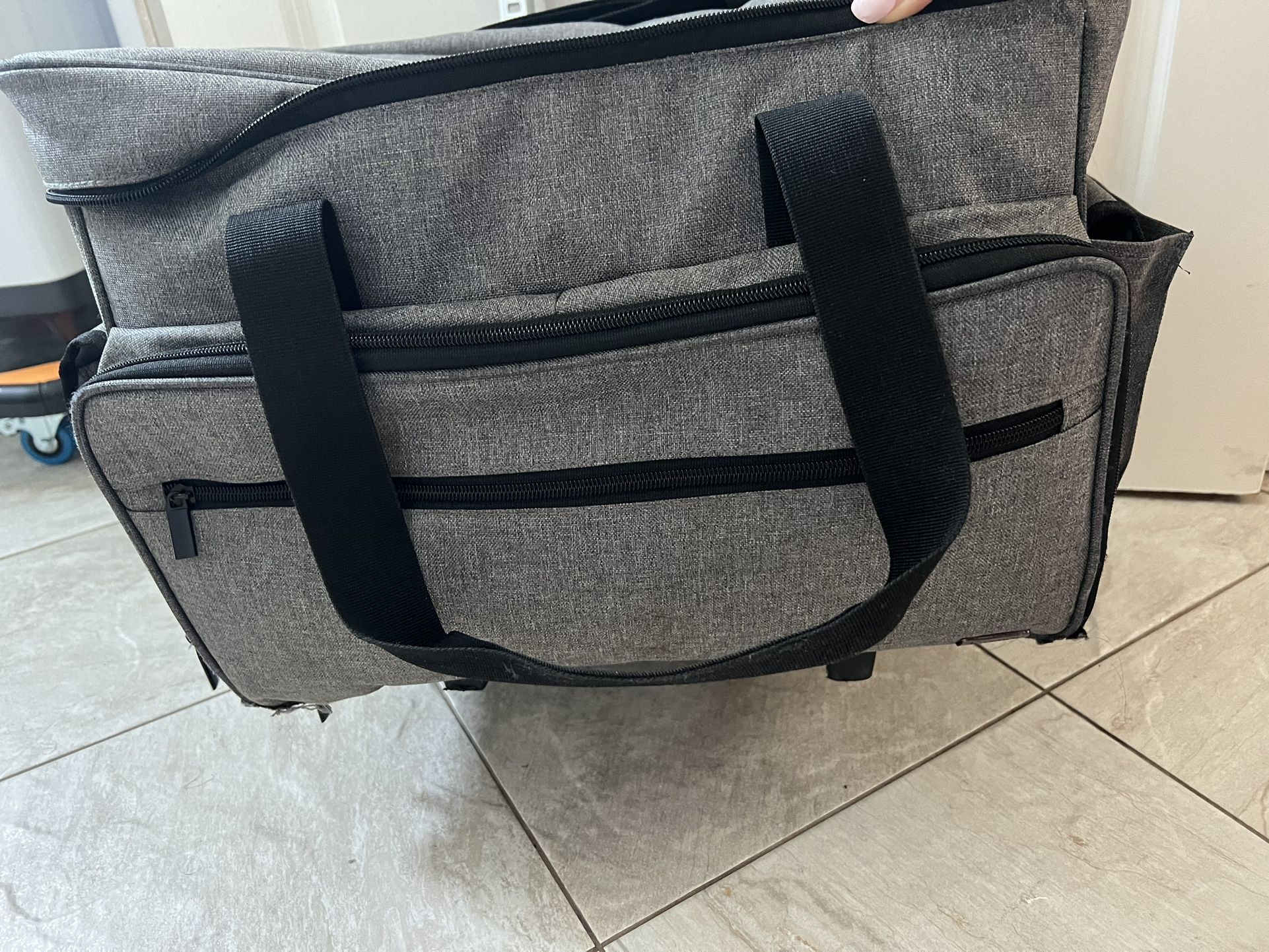 Rolling Travel Bag 