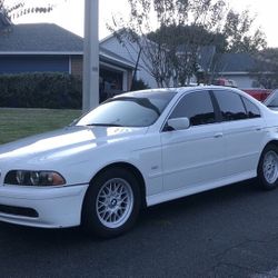 2002 BMW 525i