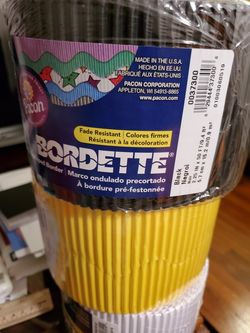 Pre-scalloped bordette border art decorating yellow red black green white