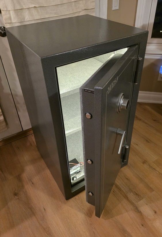 Mesa Safe - $1000 FIRM