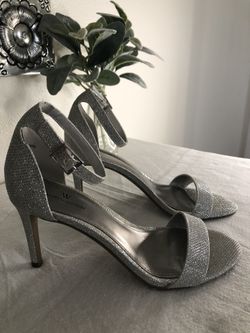 Worthington Silver Heels 8.5