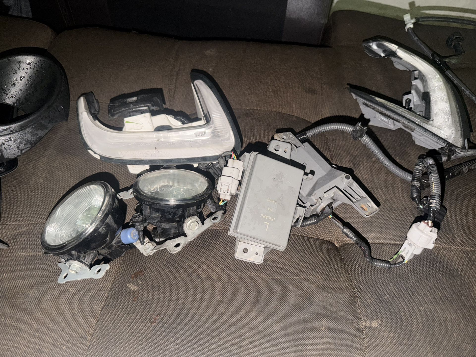 Mitsubishi Lancer Fog Lights + DRL Set (OEM) – Like New”