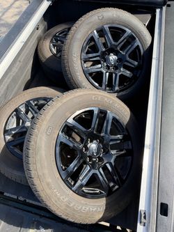Chevy Factory 20” Trailboss wheels 6Lug