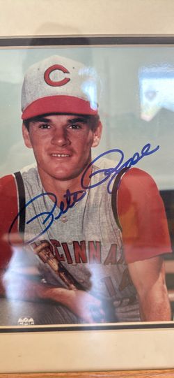 Pete Rose autograph photo