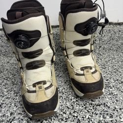 Snowboarding Boots DC 