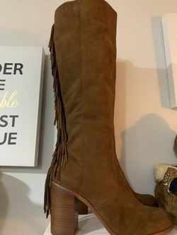 Fringe boots size 8 1/2