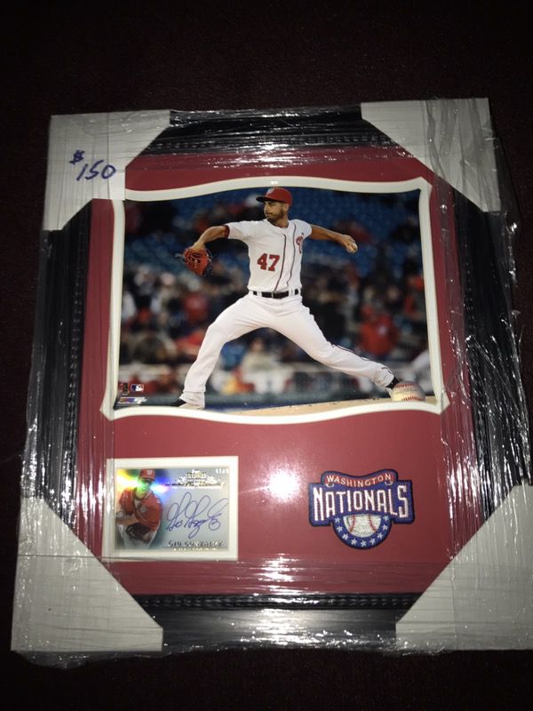 Gio Gonzalez Framed 8x10 Photo w/ Autographed Baseball Card & Washington Nationals Embroidered Patch!
