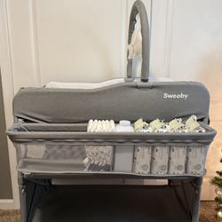 Sweeby Changing Table 