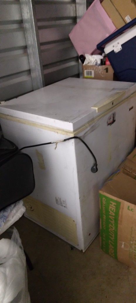 Kenmore Freezer Chest
