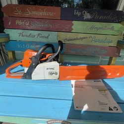 STIHL MS 250 Gas Powered Chain Saw