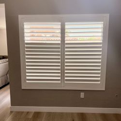 Plantation Shutters (FREE ESTIMATES & SAME DAY PRICING)- Custom, Wood, Interior Window Treatments, Coverings. Persianas de Madera. Se Habla Espanol.