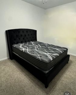 Queen size bed