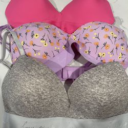 Pink Bras for Sale in Stockton, CA - OfferUp