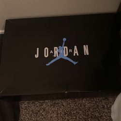 Jordan Legend Blue Low