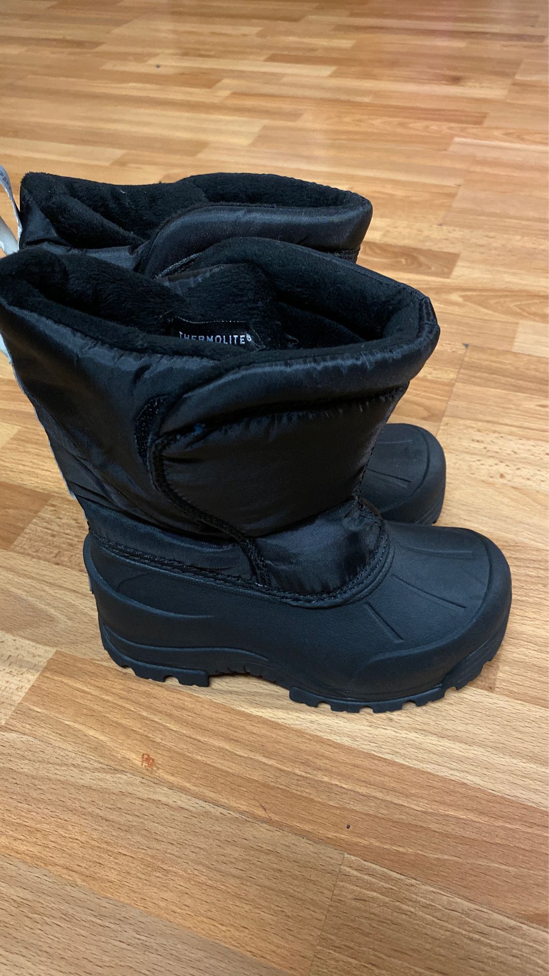 The Northside toddler little kid size 10 snow boots