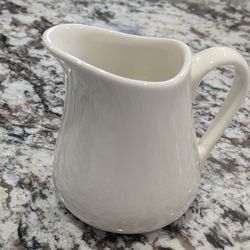 9 oz White Ceramic Creamer Pitcher – Small Coffee & Milk Server