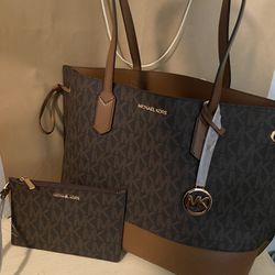 Michael Kors for Sale in Long Beach, CA - OfferUp