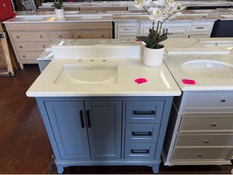 Rawsonville 37 in. Single Sink Freestanding Steel Blue Bath Vanity with White Quartz Top and Backsplash Assembled