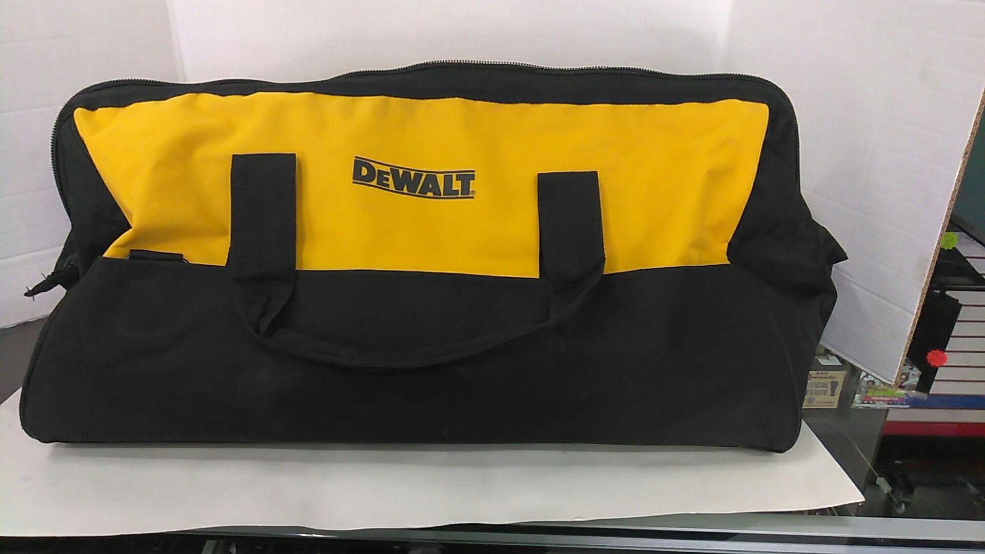 DeWalt combo 6 tool brand new in the water bag no box never used