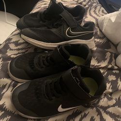 Boys Nike Shoes Used Size 12 And 13
