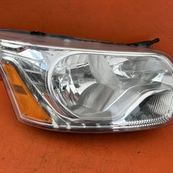 2015 - 2023 Ford Transit 150 250 350 Right Passenger Halogen Headlight OEM