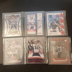 Football Lot, 5 Tom Brady Cards,  1 Joe Burrow Rookie Card 