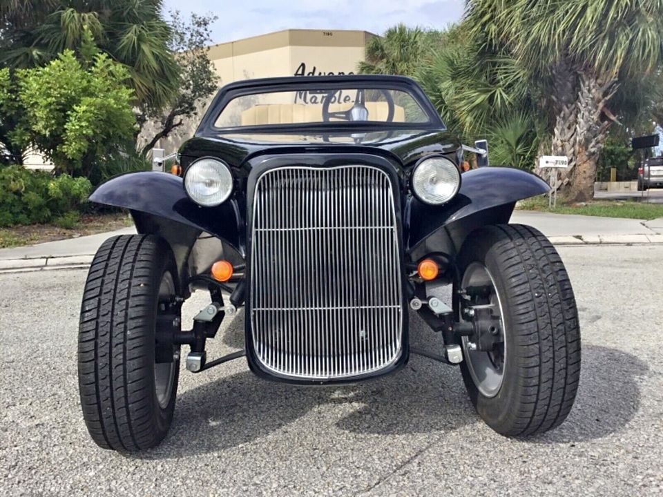 2023 BLACK California Roadster Golf Cart - 6 passenger seat luxury custom limo