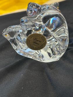 Glass bear figurine