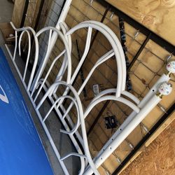 Metal Day Bed