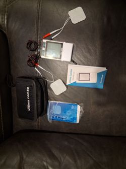 Ultima Combo TENS and EMS unit is in excellent condition and perfect for pain relief and muscle recovery