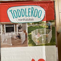 Toodleroo 6-panel Baby Fence, Grey