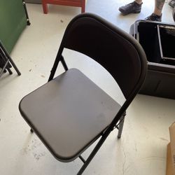 16 Folding Chairs 