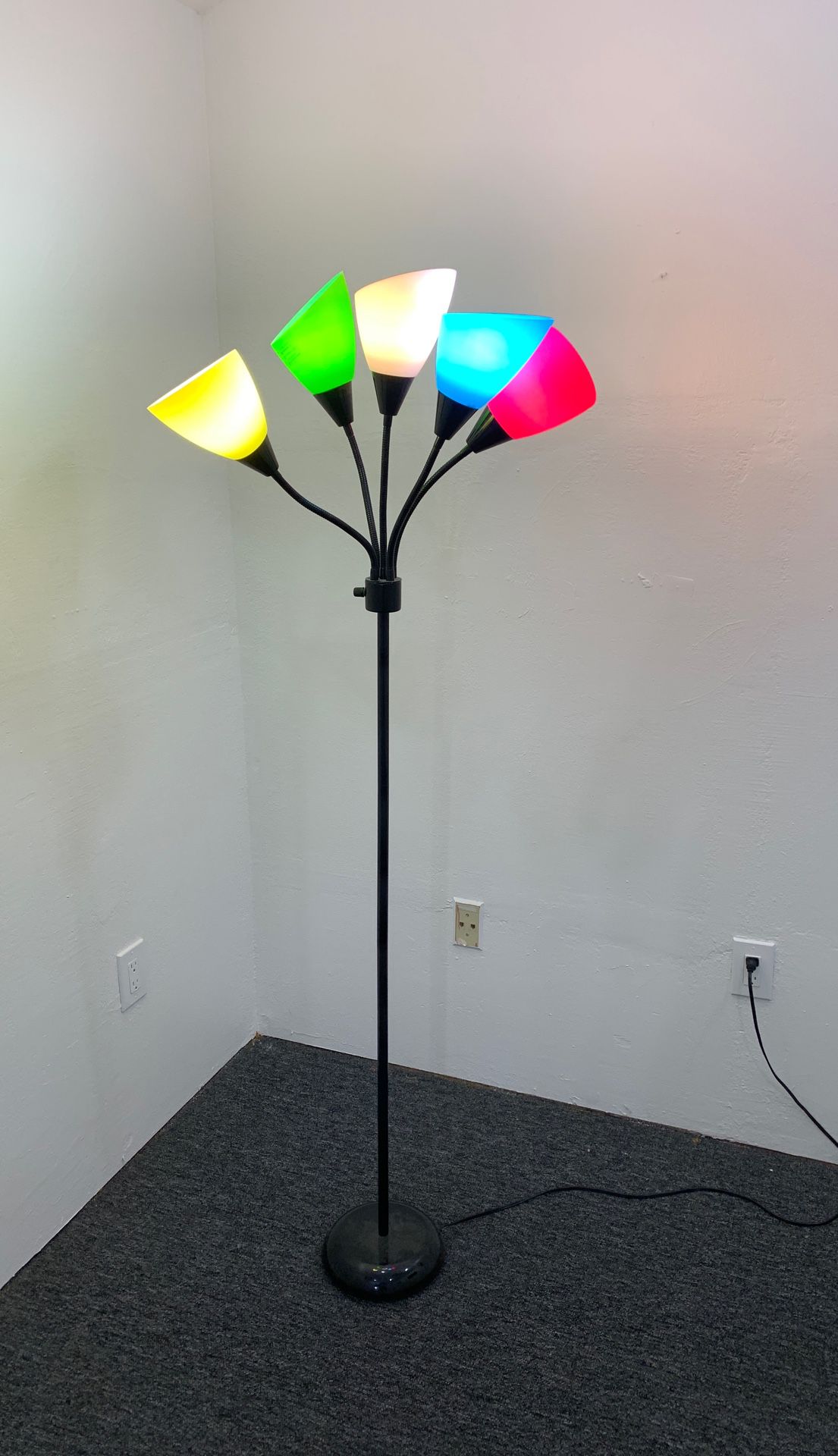 Floor lamp - 5 bulb, multi color adjustable