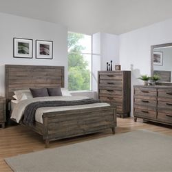60 % SALE Queen Size Bedroom Set