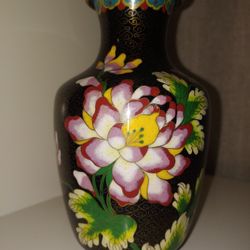 Cloisonne Begonia Shaped Vase Black W/Multi Color Flower Pattern