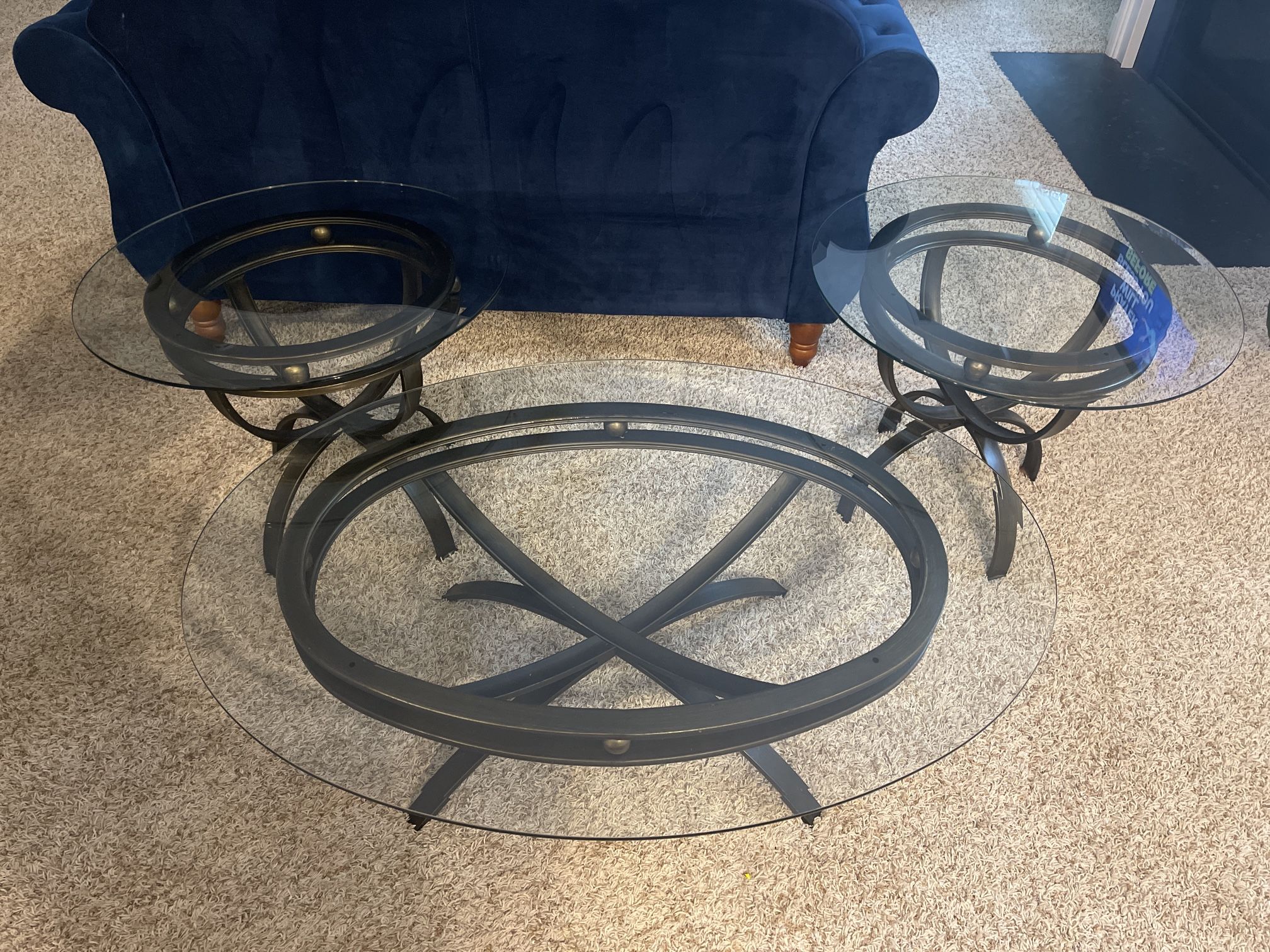 Coffee Table Set. Pick up only