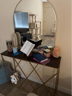Mirror and accent table